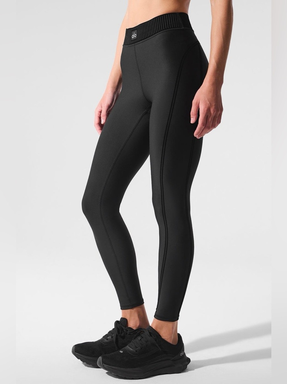 ALO Yoga Black Airlift High-Waist 7/8 Line Up Legging Size Small